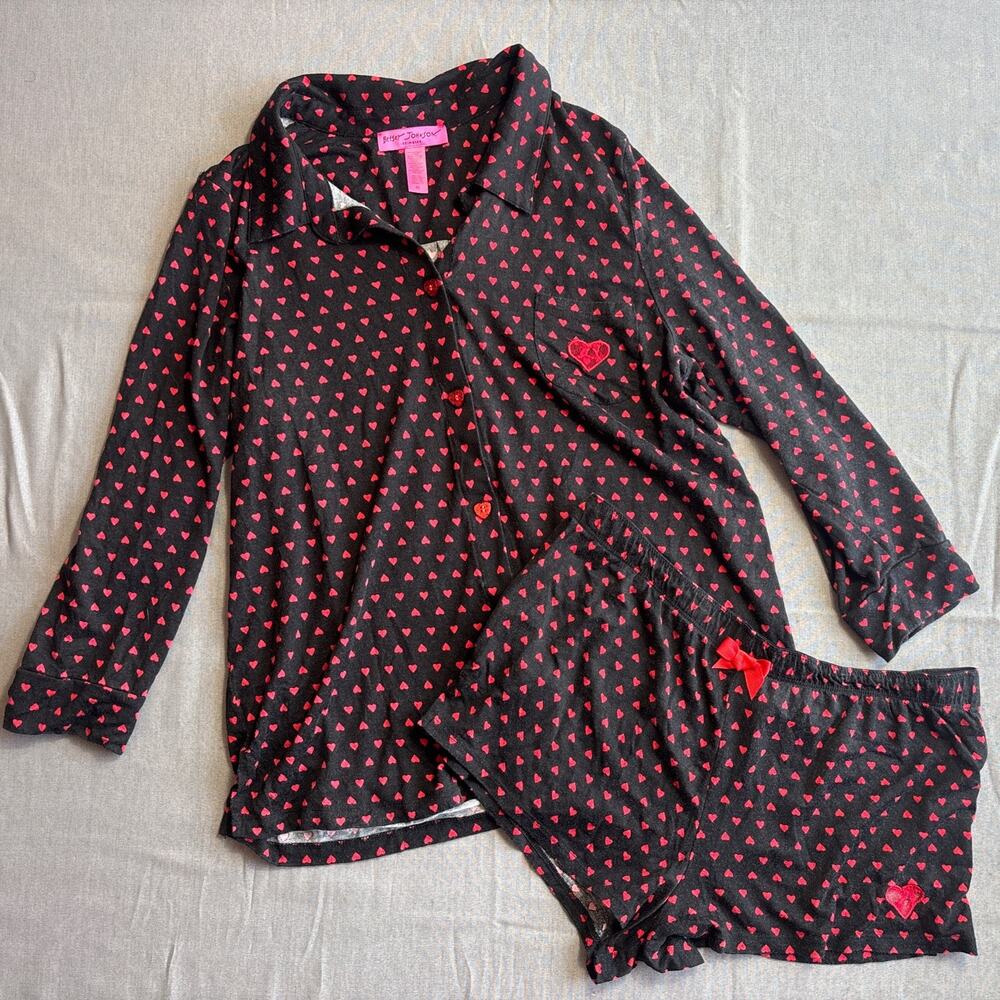 Betsey Johnson Intimates Black Red Hearts Pajama Set Long Sleeve and Shorts Sz M
